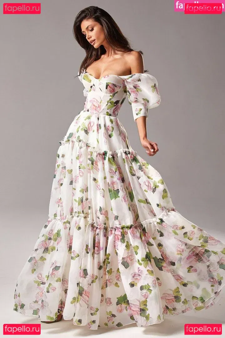 Victoria Bronova Onlyfans Photo Gallery 