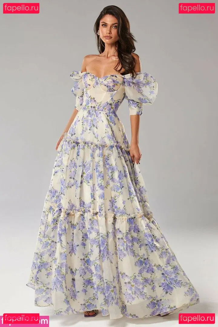 Victoria Bronova Onlyfans Photo Gallery 