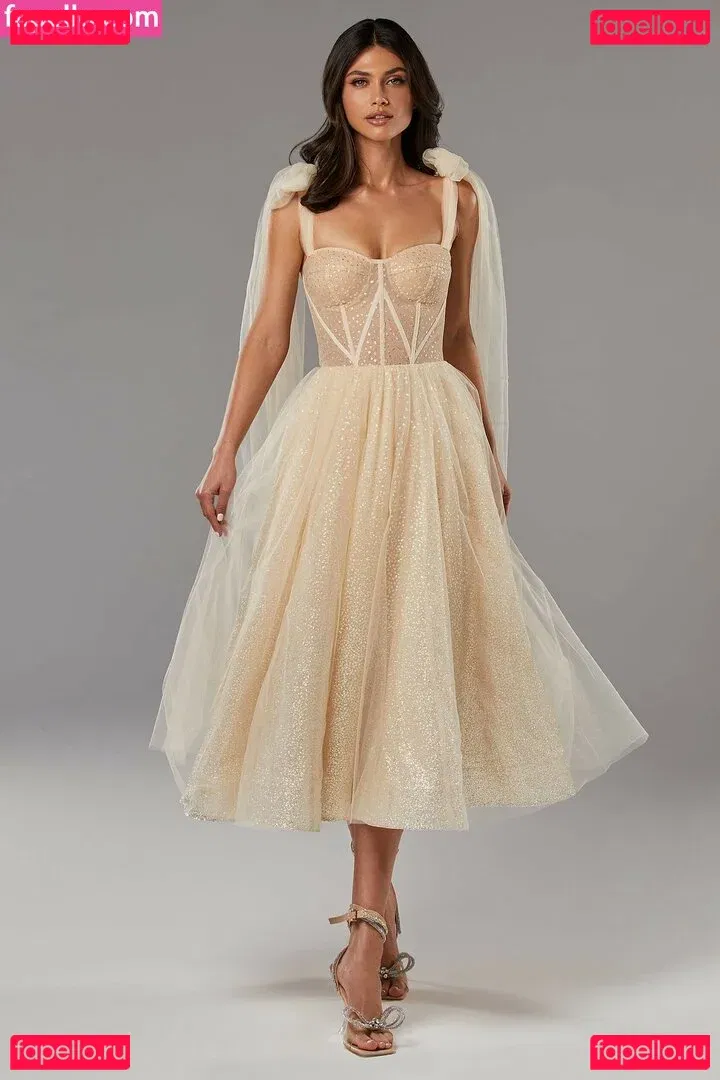 Victoria Bronova Onlyfans Photo Gallery 