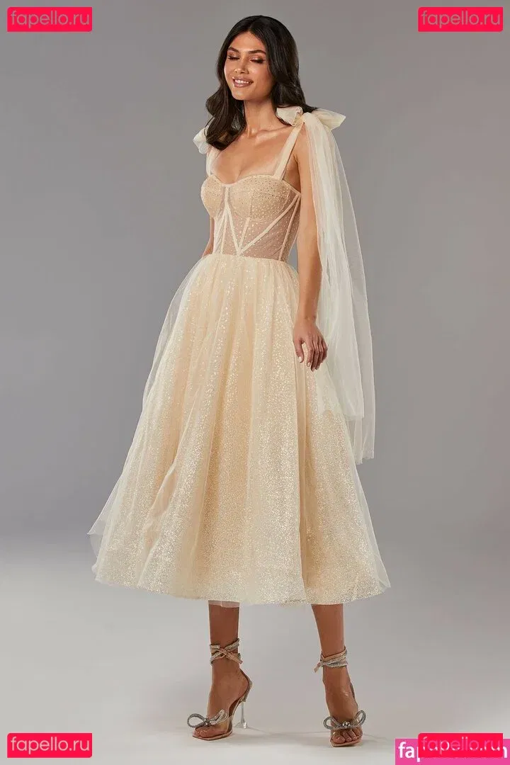 Victoria Bronova Onlyfans Photo Gallery 