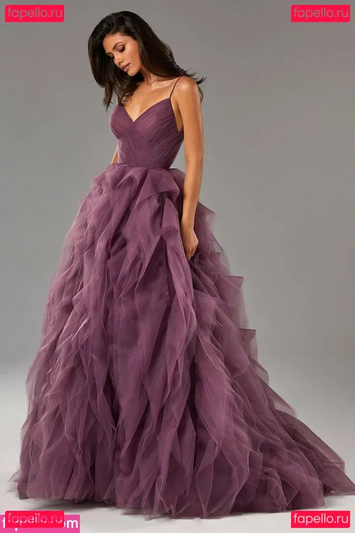 Victoria Bronova Onlyfans Photo Gallery 