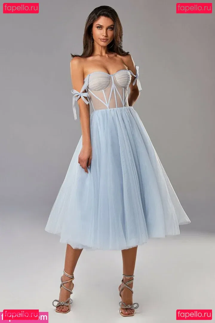 Victoria Bronova Onlyfans Photo Gallery 