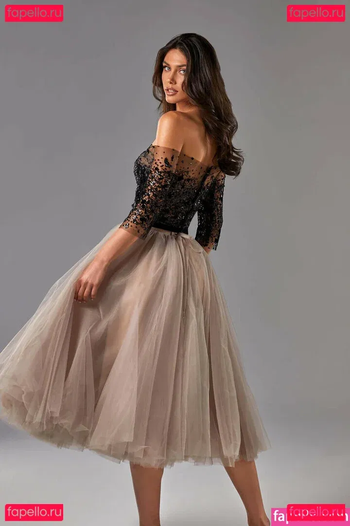 Victoria Bronova Onlyfans Photo Gallery 