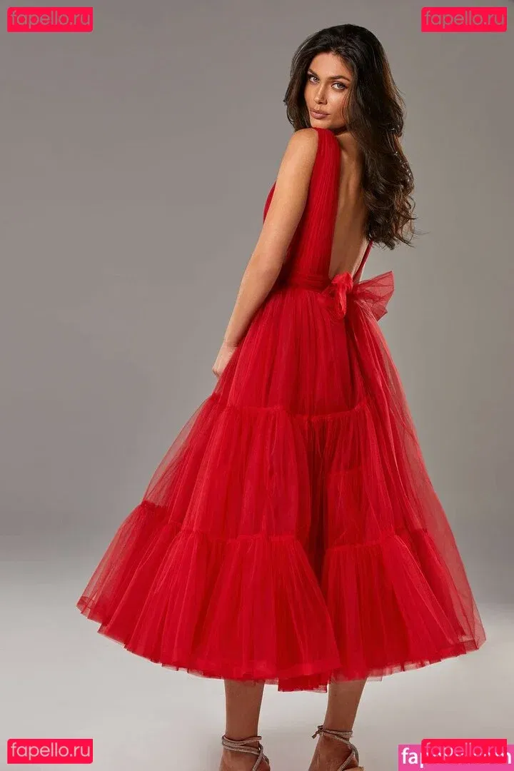 Victoria Bronova Onlyfans Photo Gallery 