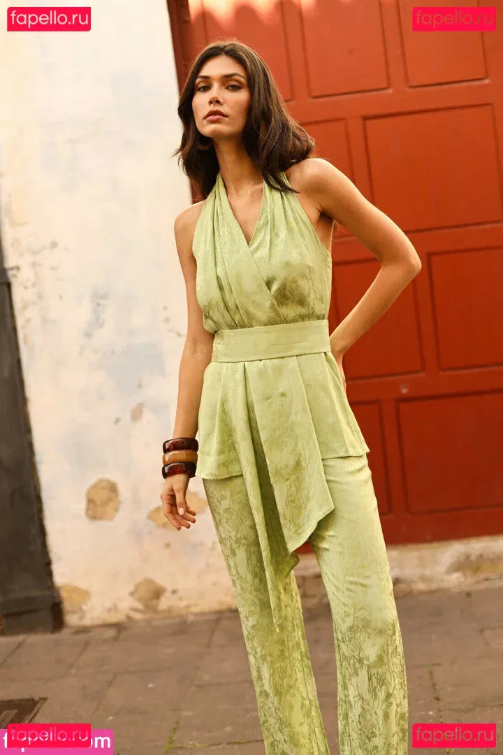 Victoria Bronova Onlyfans Photo Gallery 