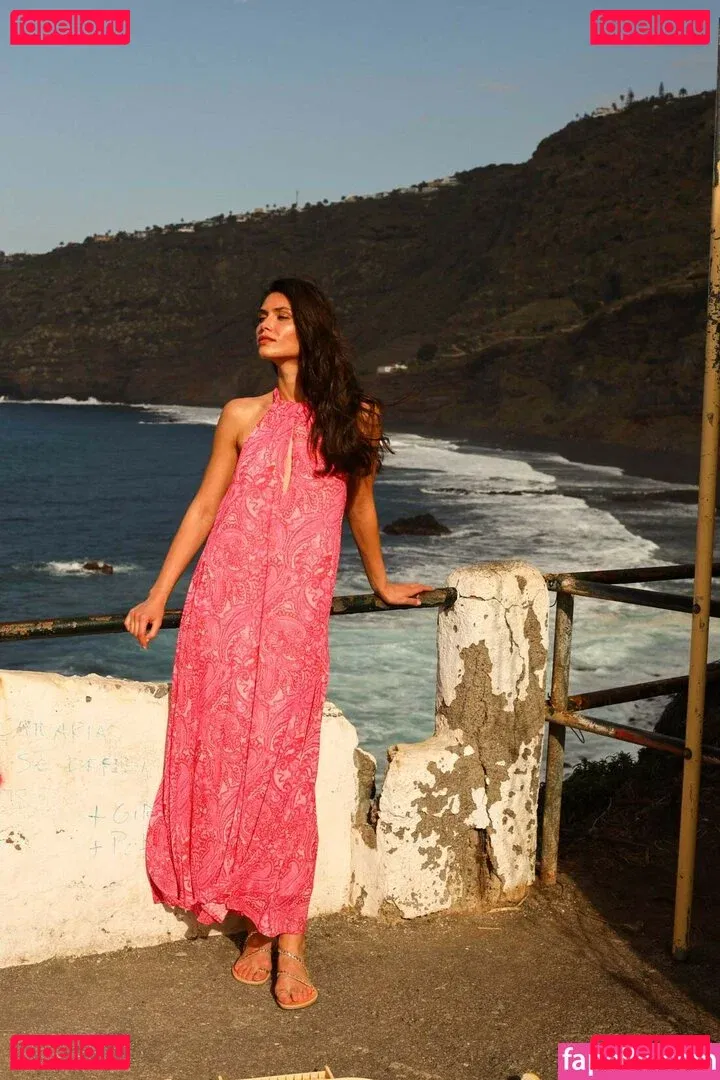 Victoria Bronova Onlyfans Photo Gallery 