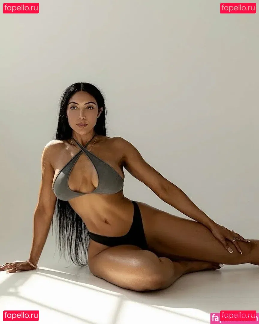 Sumeet Sahni Onlyfans Photo Gallery 