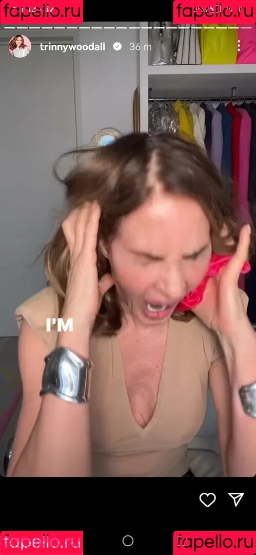 Trinny Woodall Onlyfans Photo Gallery 