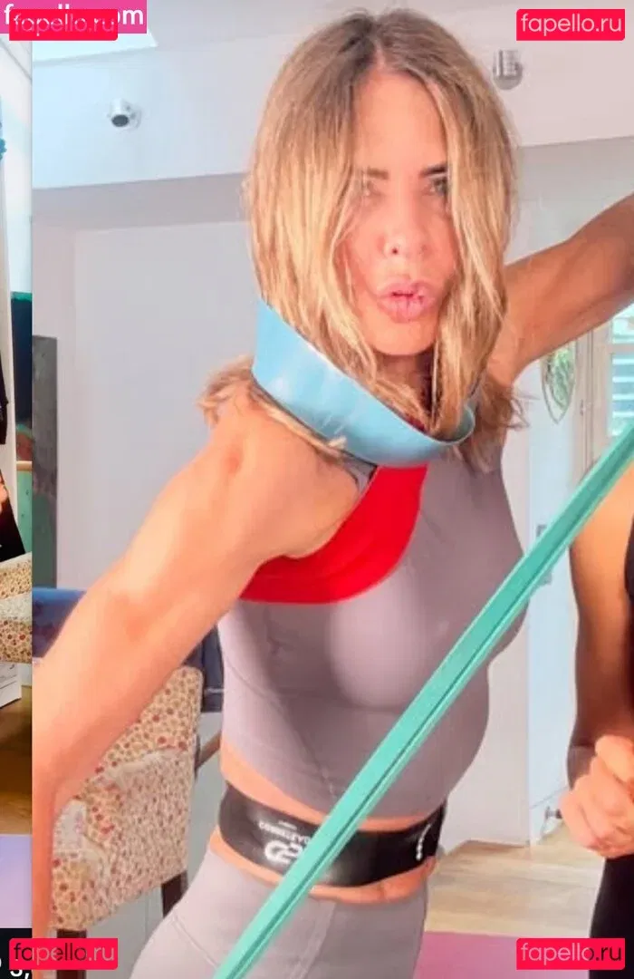 Trinny Woodall Onlyfans Photo Gallery 