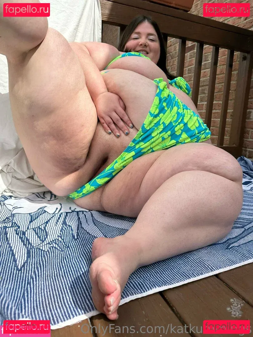 katkummings Onlyfans Photo Gallery 