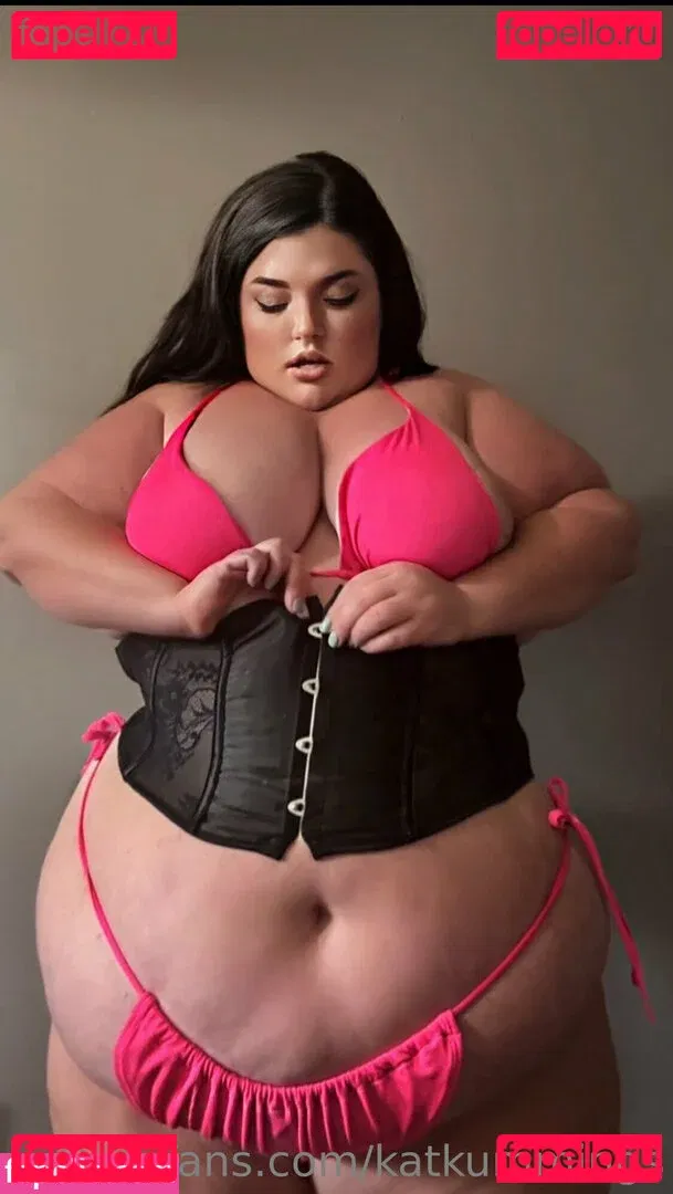 katkummings Onlyfans Photo Gallery 