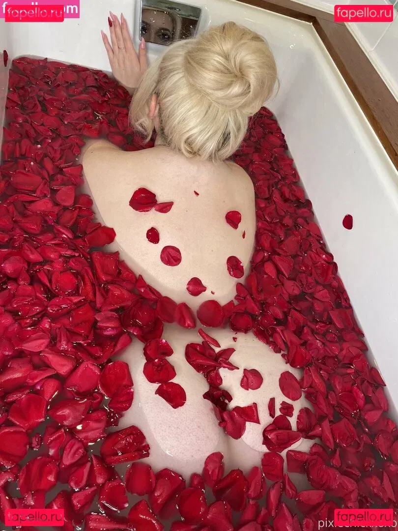 pixiechickxoxo Onlyfans Photo Gallery 