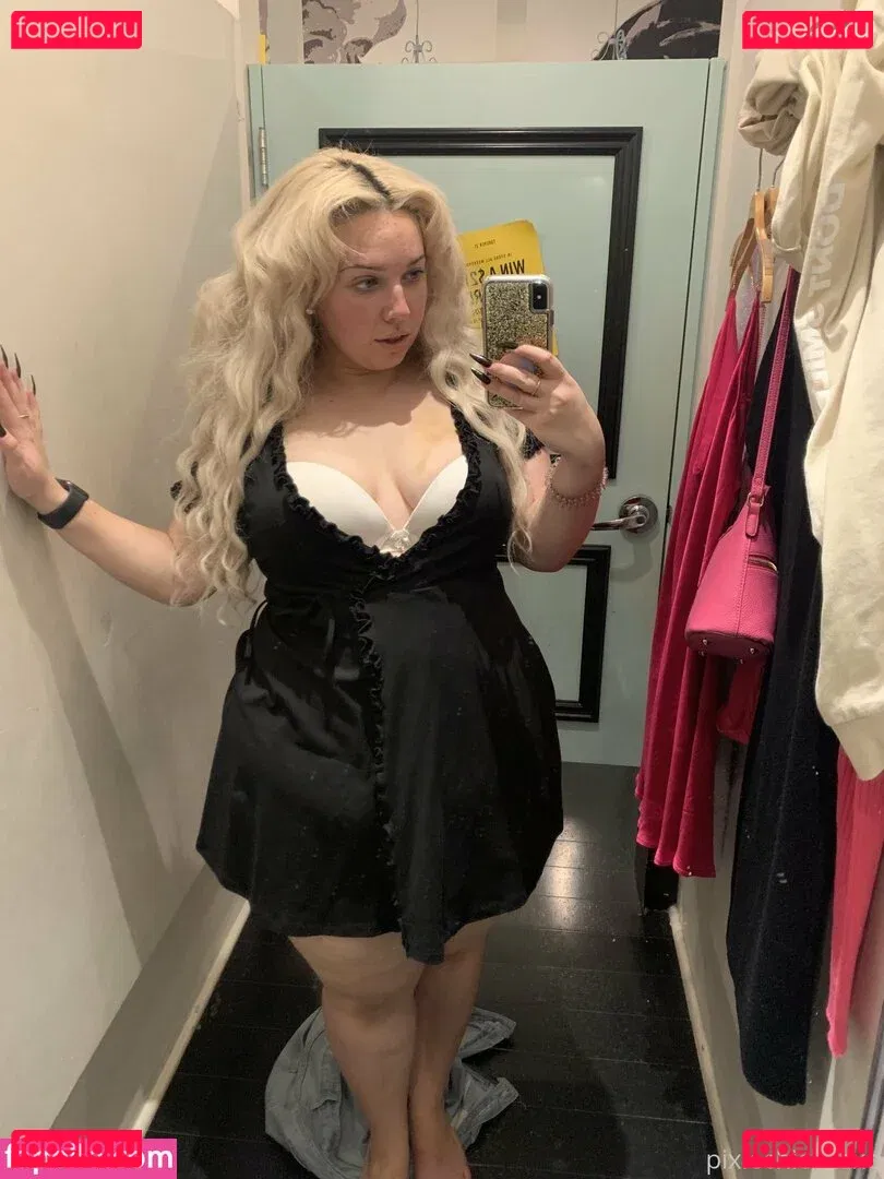 pixiechickxoxo Onlyfans Photo Gallery 