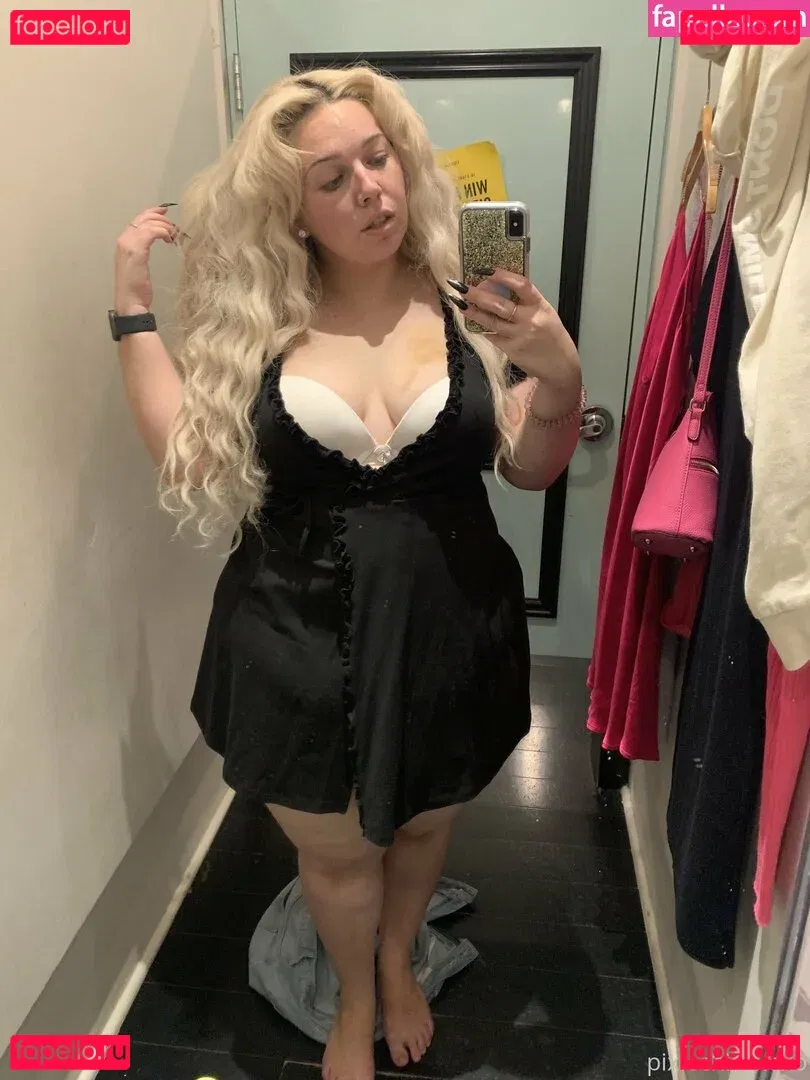 pixiechickxoxo Onlyfans Photo Gallery 