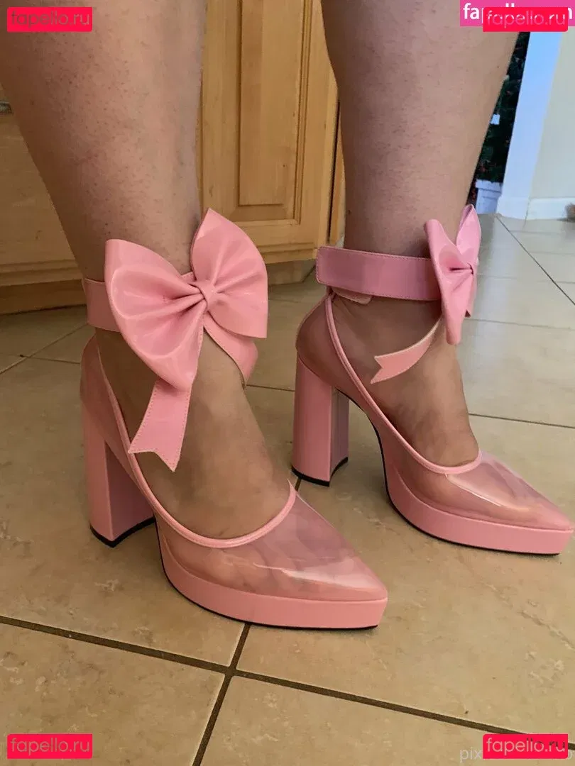 pixiechickxoxo Onlyfans Photo Gallery 