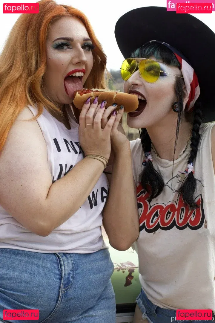 pixiechickxoxo Onlyfans Photo Gallery 