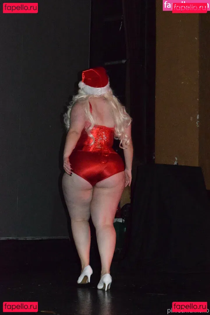 pixiechickxoxo Onlyfans Photo Gallery 