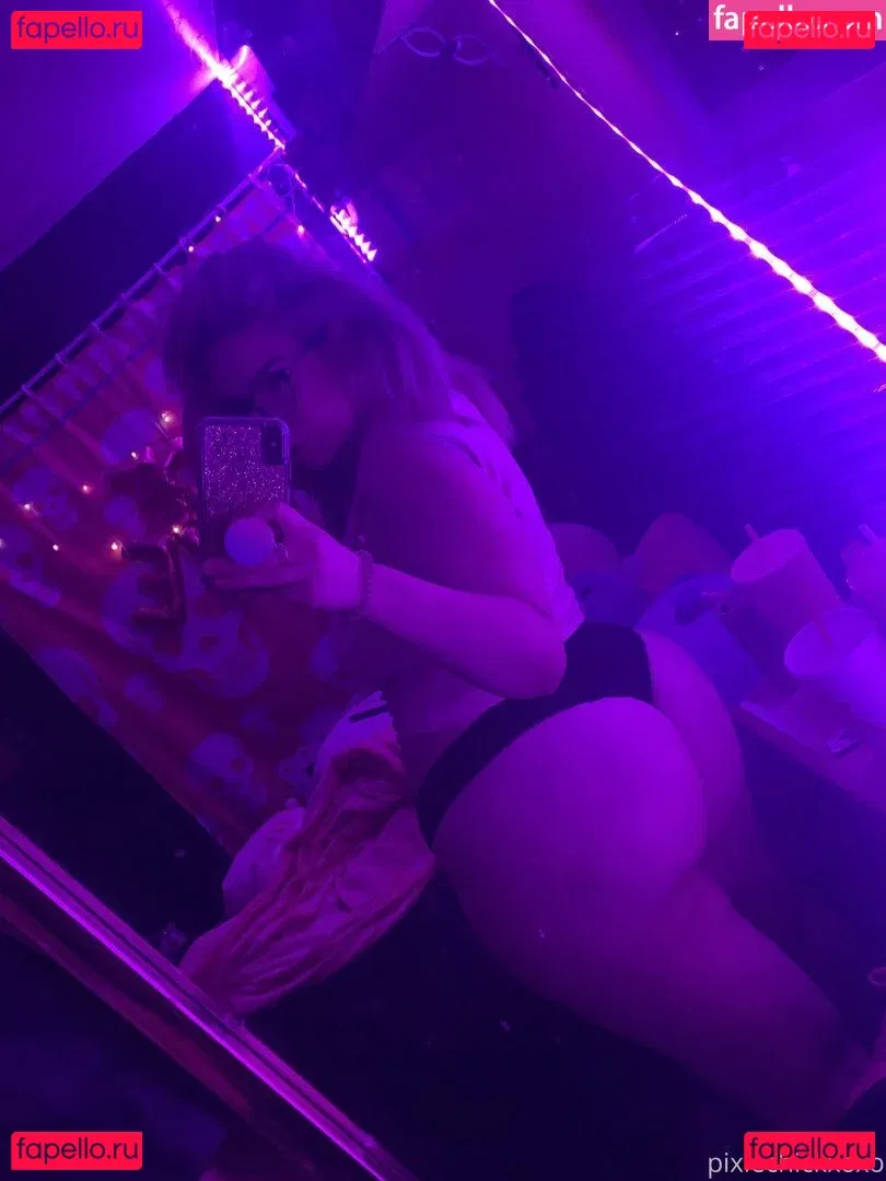 pixiechickxoxo Onlyfans Photo Gallery 