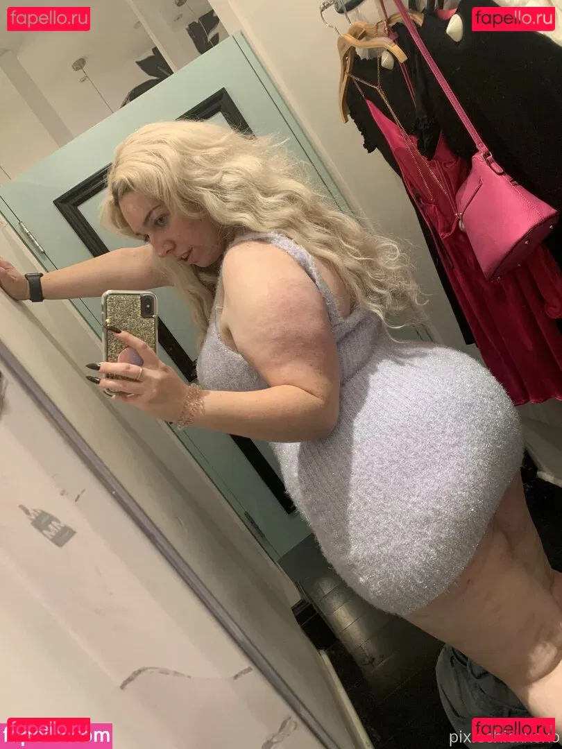 pixiechickxoxo Onlyfans Photo Gallery 