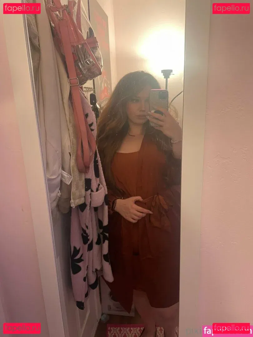 pixiechickxoxo Onlyfans Photo Gallery 