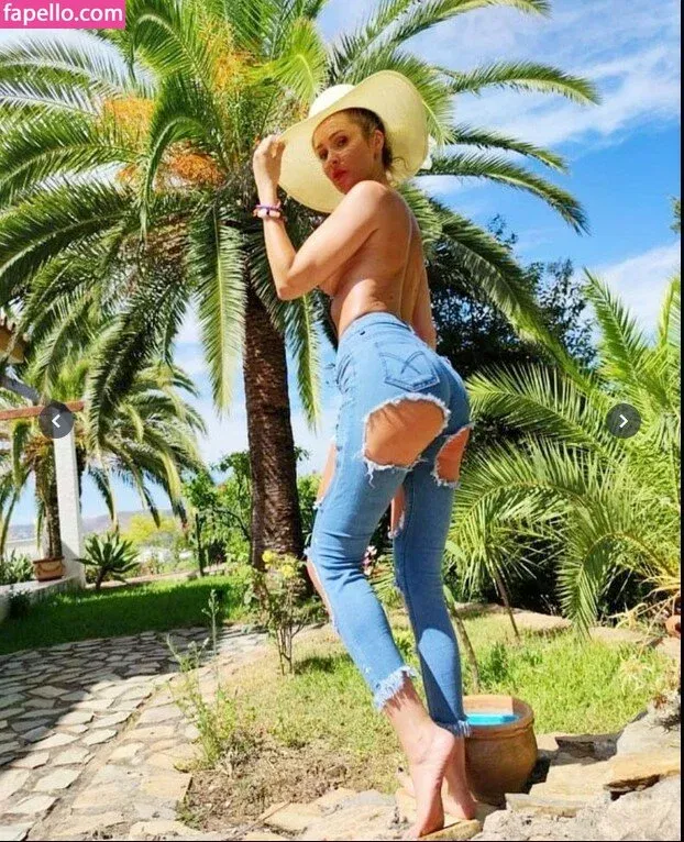 Tatiana Laurens Onlyfans Photo Gallery 