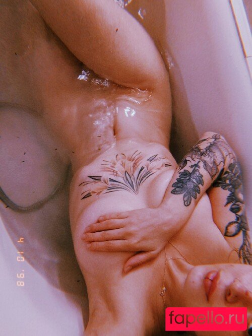 Ostathre Nude Onlyfans Photo 33