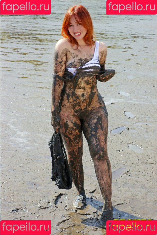 Mars Noire Onlyfans Photo Gallery 