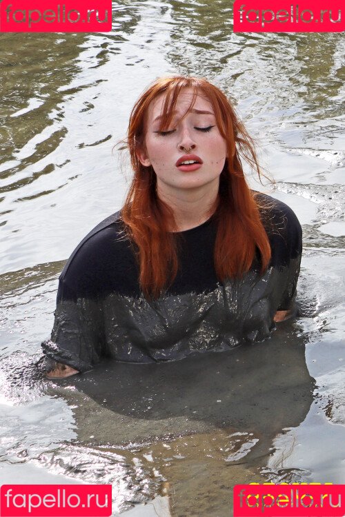 Mars Noire Onlyfans Photo Gallery 