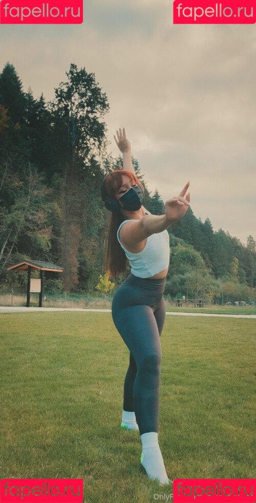 Mars Noire Onlyfans Photo Gallery 