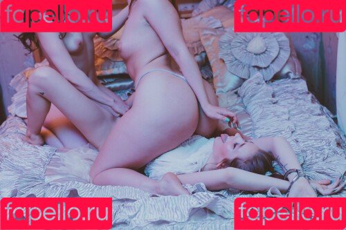 Mars Noire Onlyfans Photo Gallery 