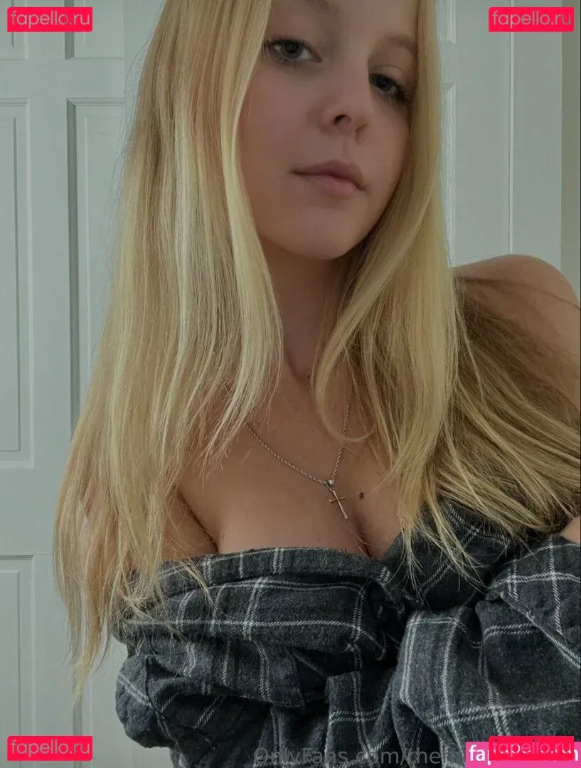 Morgan Cryer Onlyfans Photo Gallery 