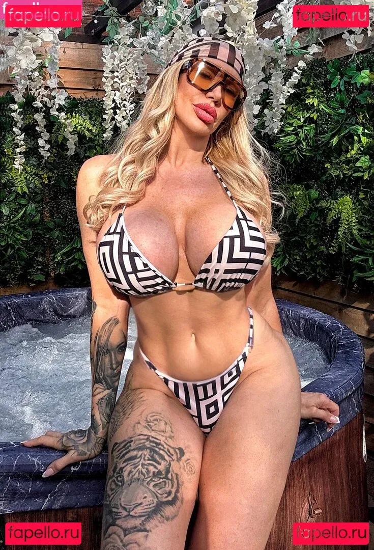 taniaamazon Onlyfans Photo Gallery 