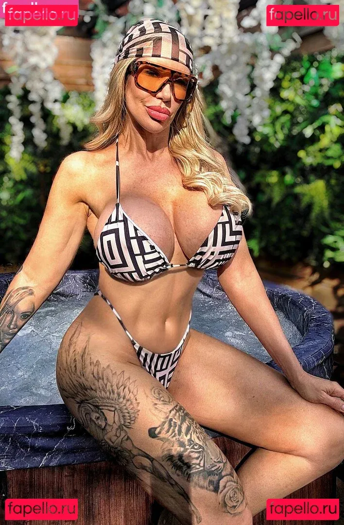 taniaamazon Onlyfans Photo Gallery 