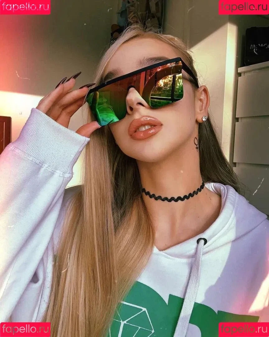 Grace Hyland Onlyfans Photo Gallery 