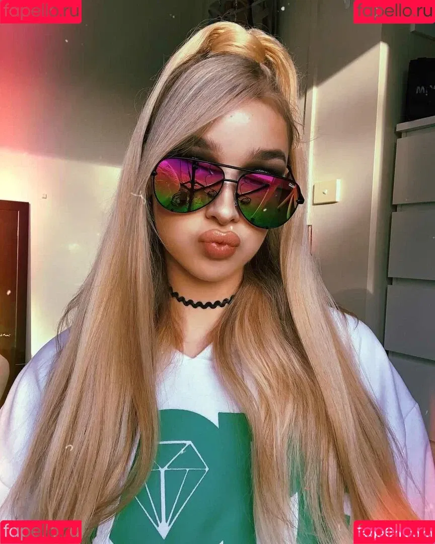 Grace Hyland Onlyfans Photo Gallery 
