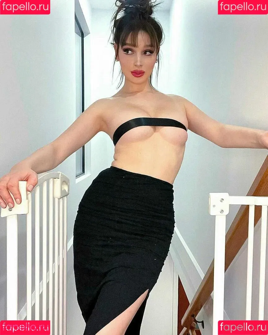 Grace Hyland Onlyfans Photo Gallery 