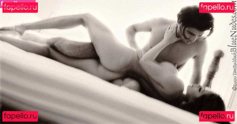 Brooke Burke Onlyfans Photo Gallery 