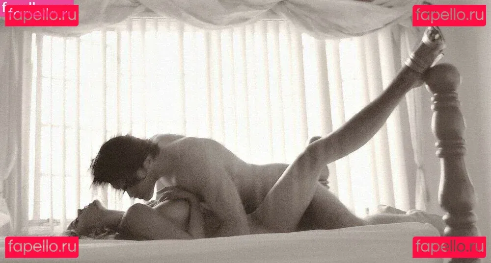 Brooke Burke Onlyfans Photo Gallery 