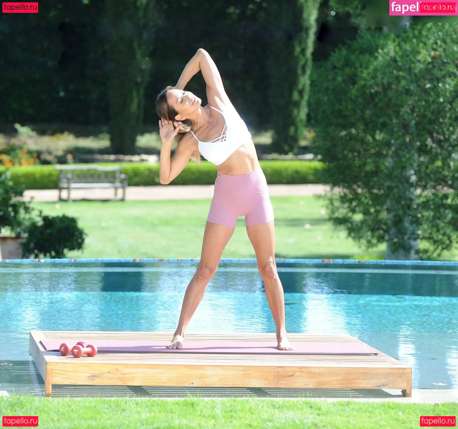 Brooke Burke Onlyfans Photo Gallery 