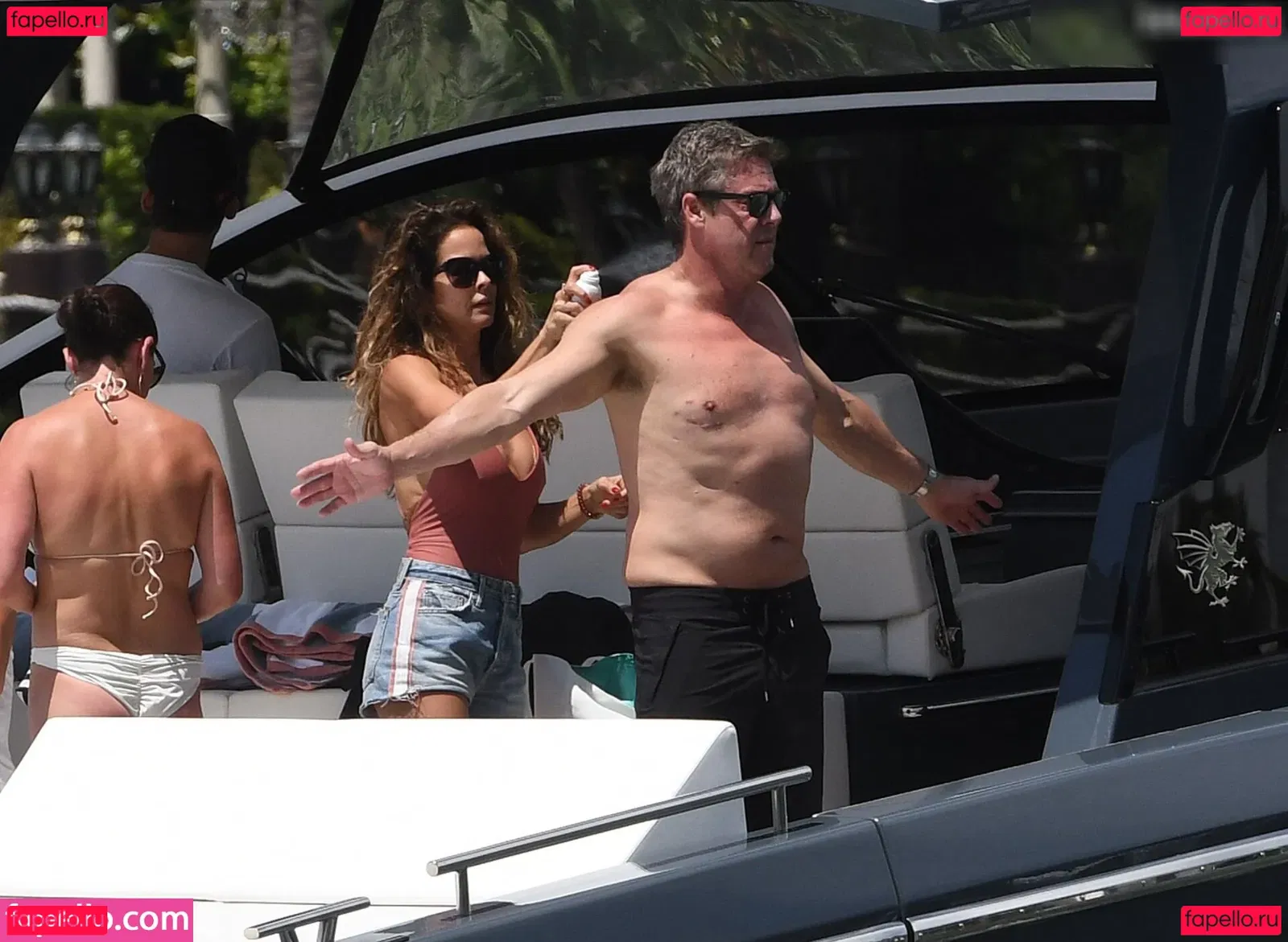 Brooke Burke Onlyfans Photo Gallery 