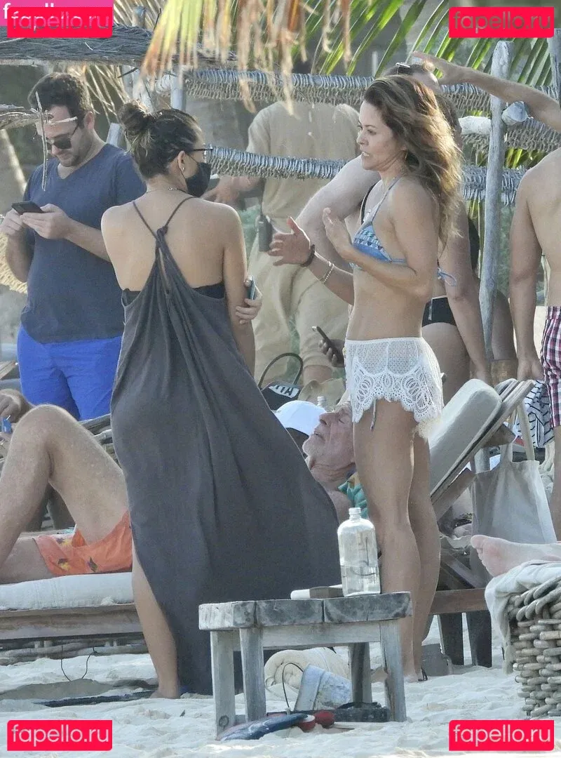 Brooke Burke Onlyfans Photo Gallery 