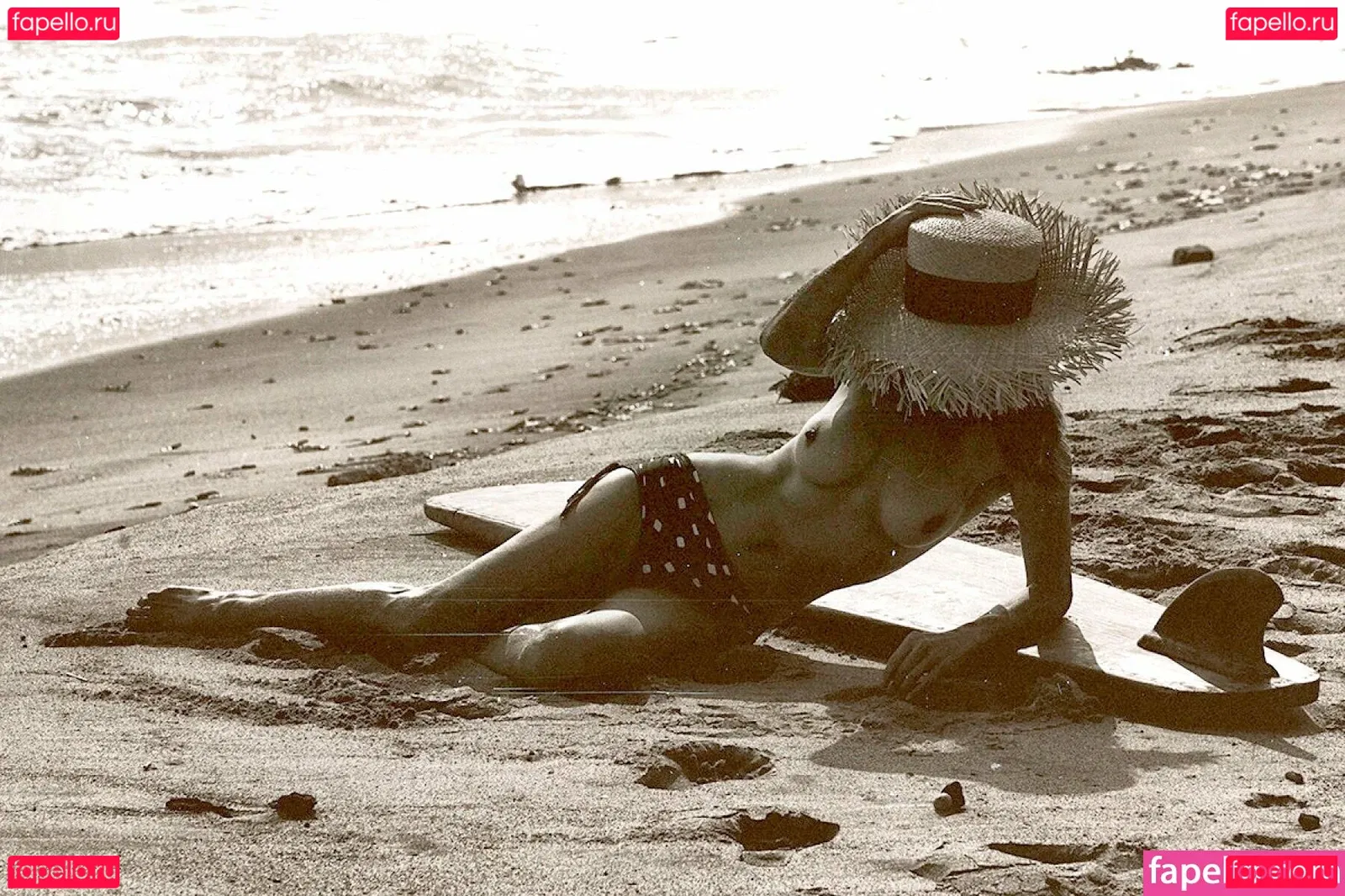 Brooke Burke Onlyfans Photo Gallery 