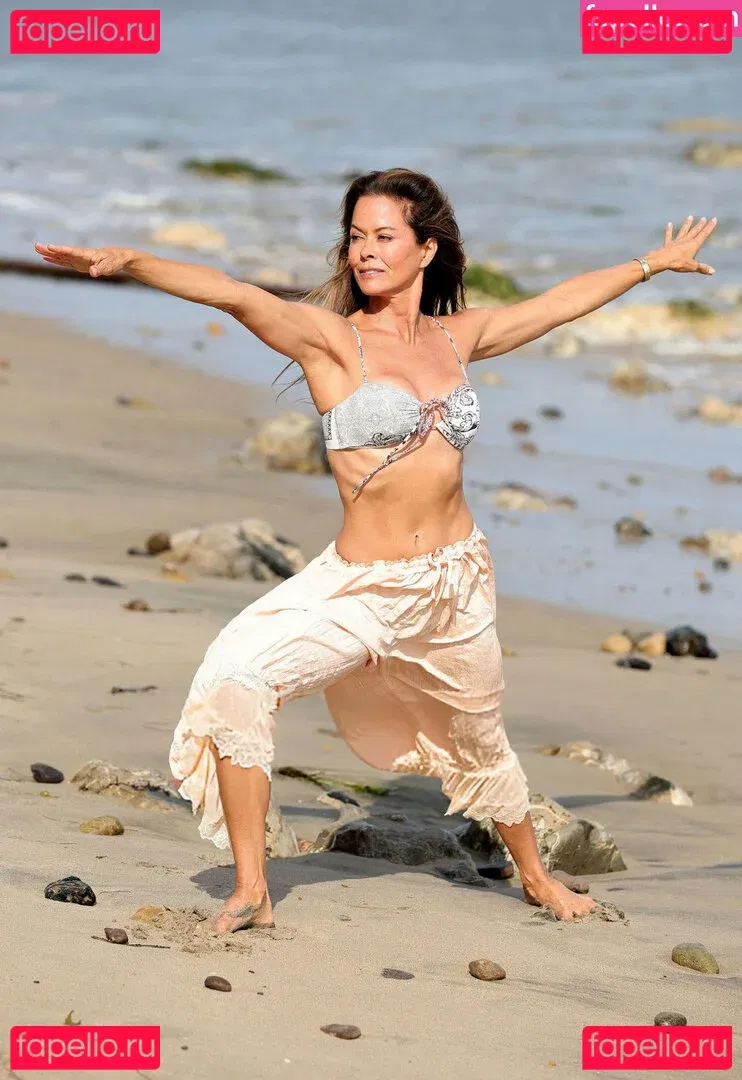 Brooke Burke Onlyfans Photo Gallery 
