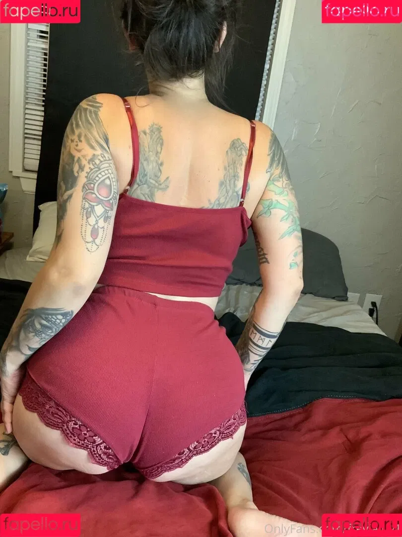 freyjaluv1 Onlyfans Photo Gallery 