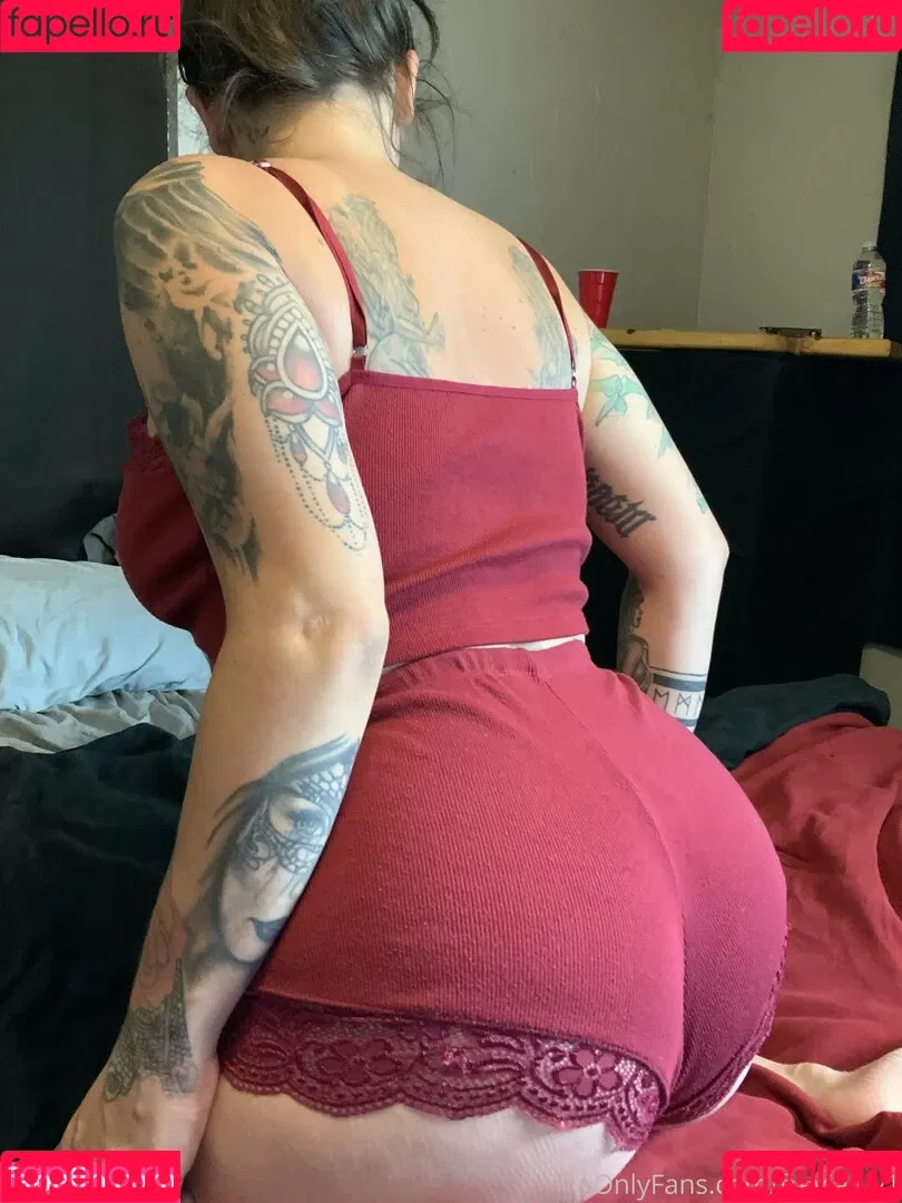 freyjaluv1 Onlyfans Photo Gallery 