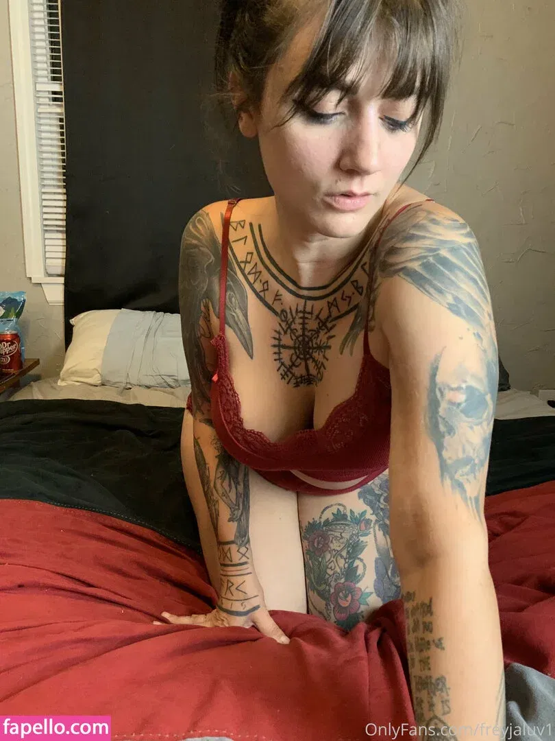 freyjaluv1 Onlyfans Photo Gallery 