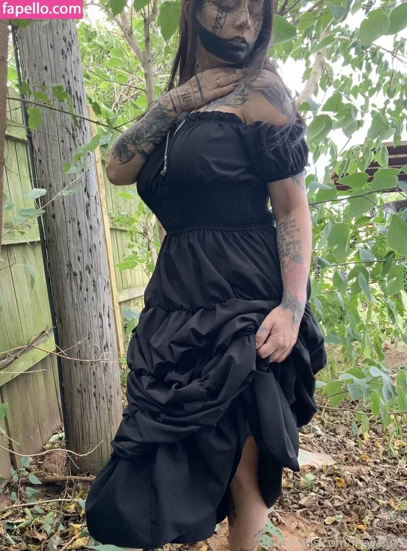 freyjaluv1 Onlyfans Photo Gallery 