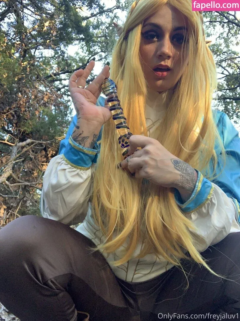 freyjaluv1 Onlyfans Photo Gallery 
