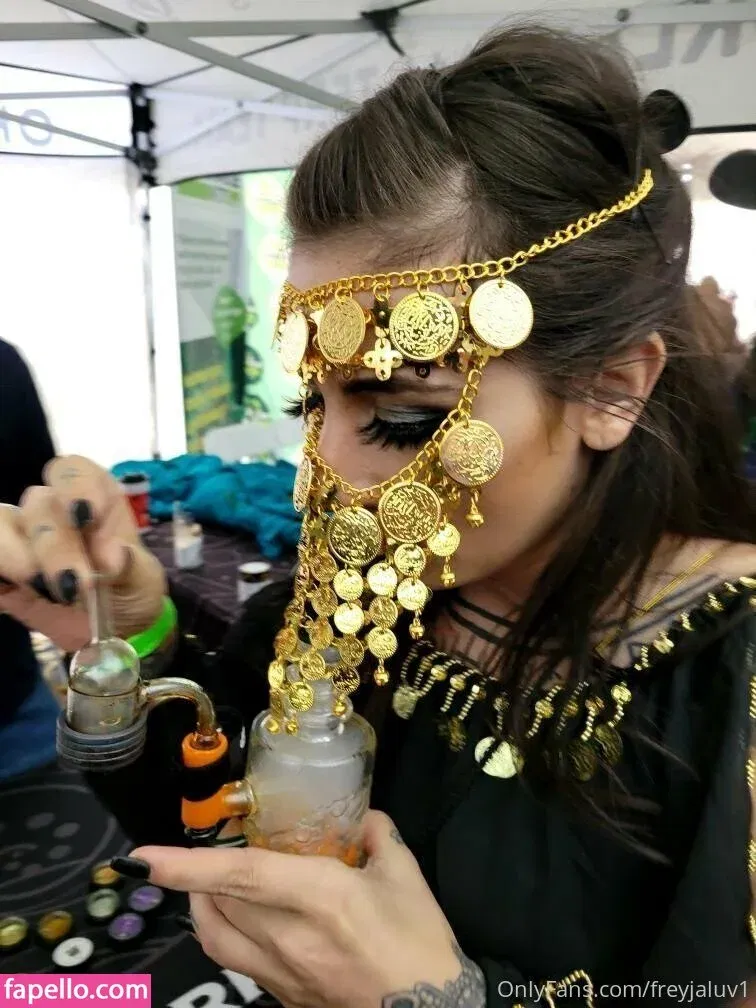 freyjaluv1 Onlyfans Photo Gallery 
