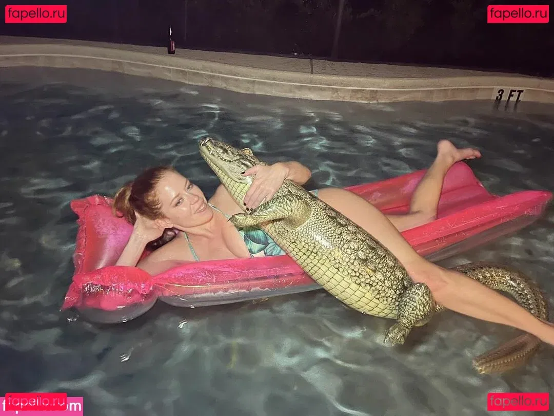 Chrissie Mayr Onlyfans Photo Gallery 